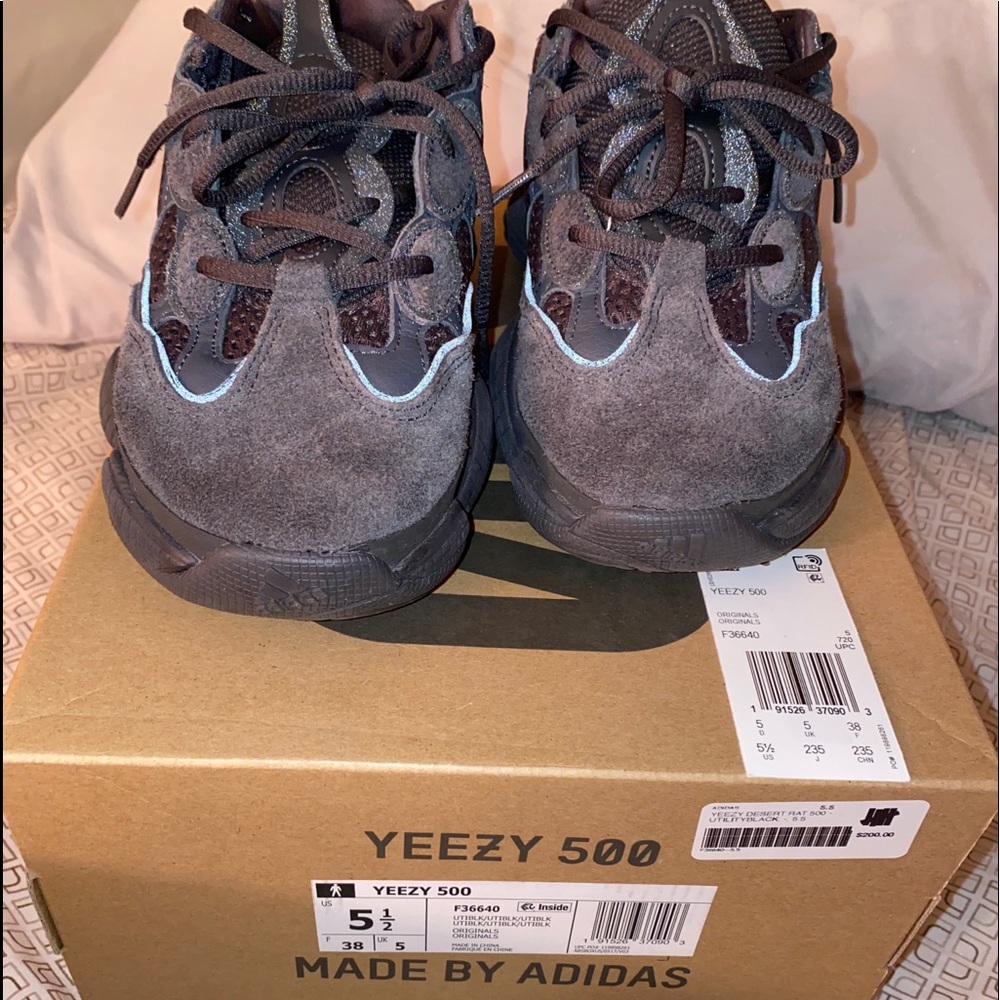 Yeezy 500 utility